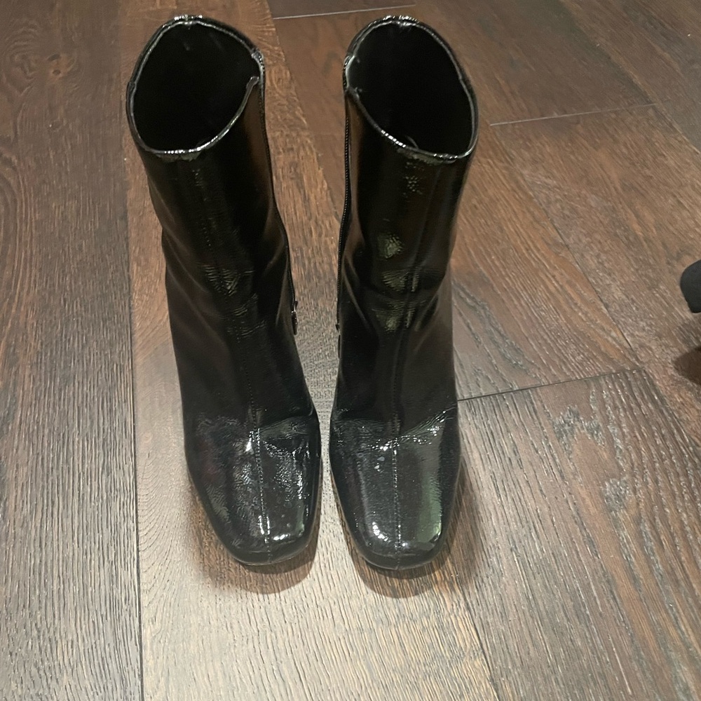 Vince Camuto